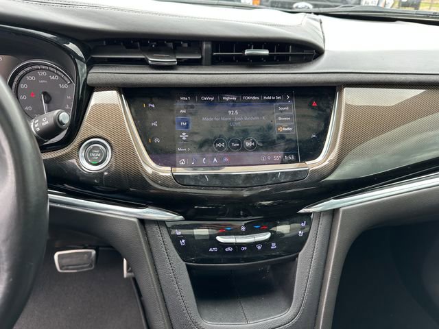 Used 2022 Cadillac XT6 Sport w/ Platinum Package image 27