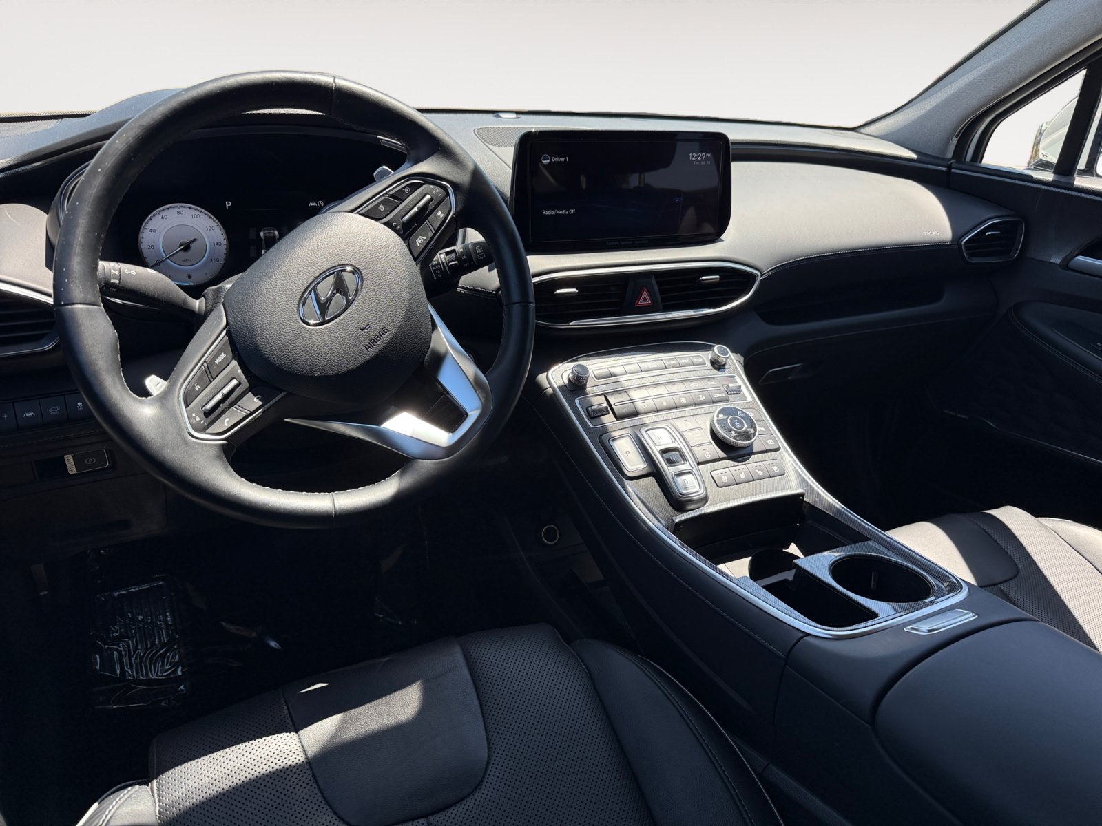 Certified 2022 Hyundai Santa Fe Limited AWD/4WD image 15