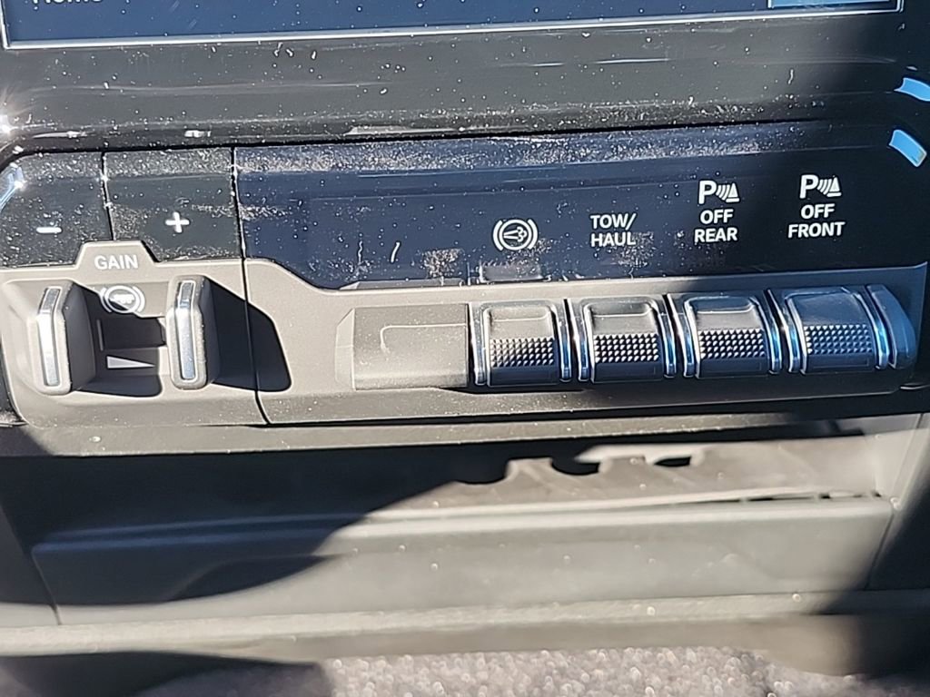 New 2026 RAM 3500 Tradesman AWD/4WD image 8