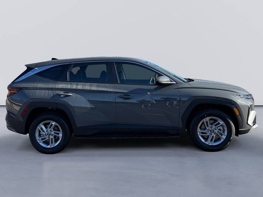 New 2026 Hyundai Tucson SE AWD/4WD video 2