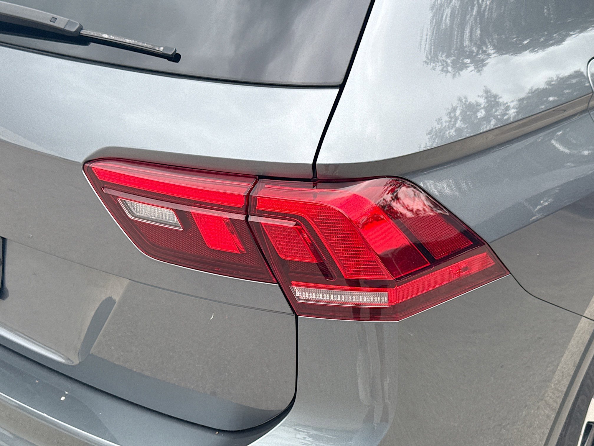 Certified 2022 Volkswagen Tiguan S image 27