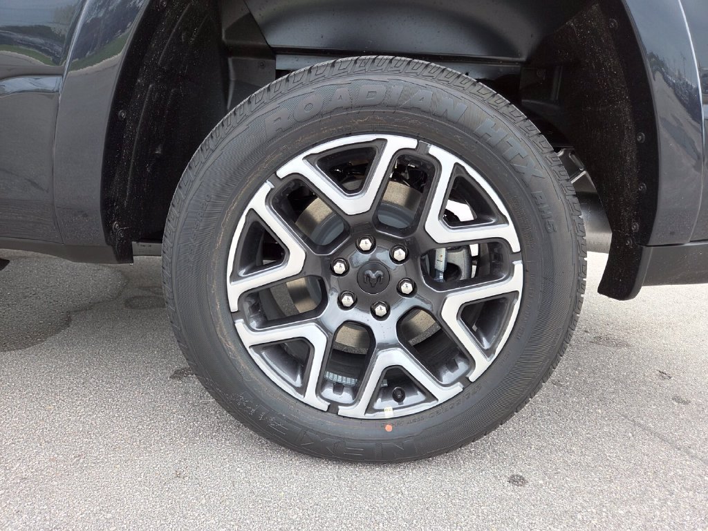 New 2027 RAM 1500 Laramie RWD image 20