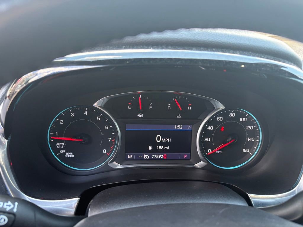 Used 2022 Chevrolet Traverse LT image 13