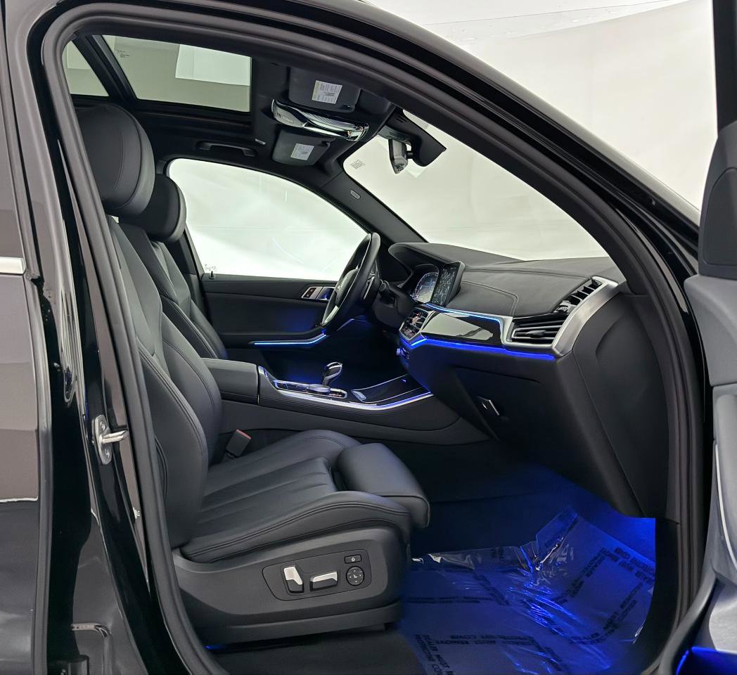 Used 2022 BMW X5 xDrive40i w/ Premium Package image 25