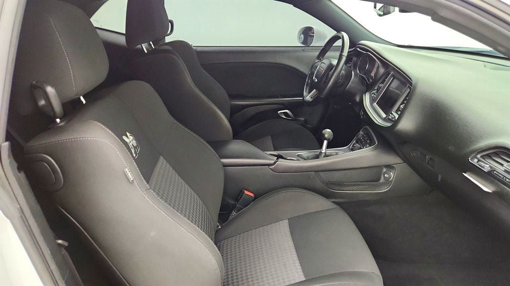 Used 2019 Dodge Challenger R/T Scat Pack RWD image 21