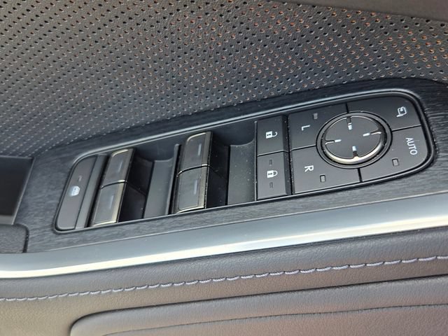 Used 2024 Lexus GX 550 AWD/4WD image 35