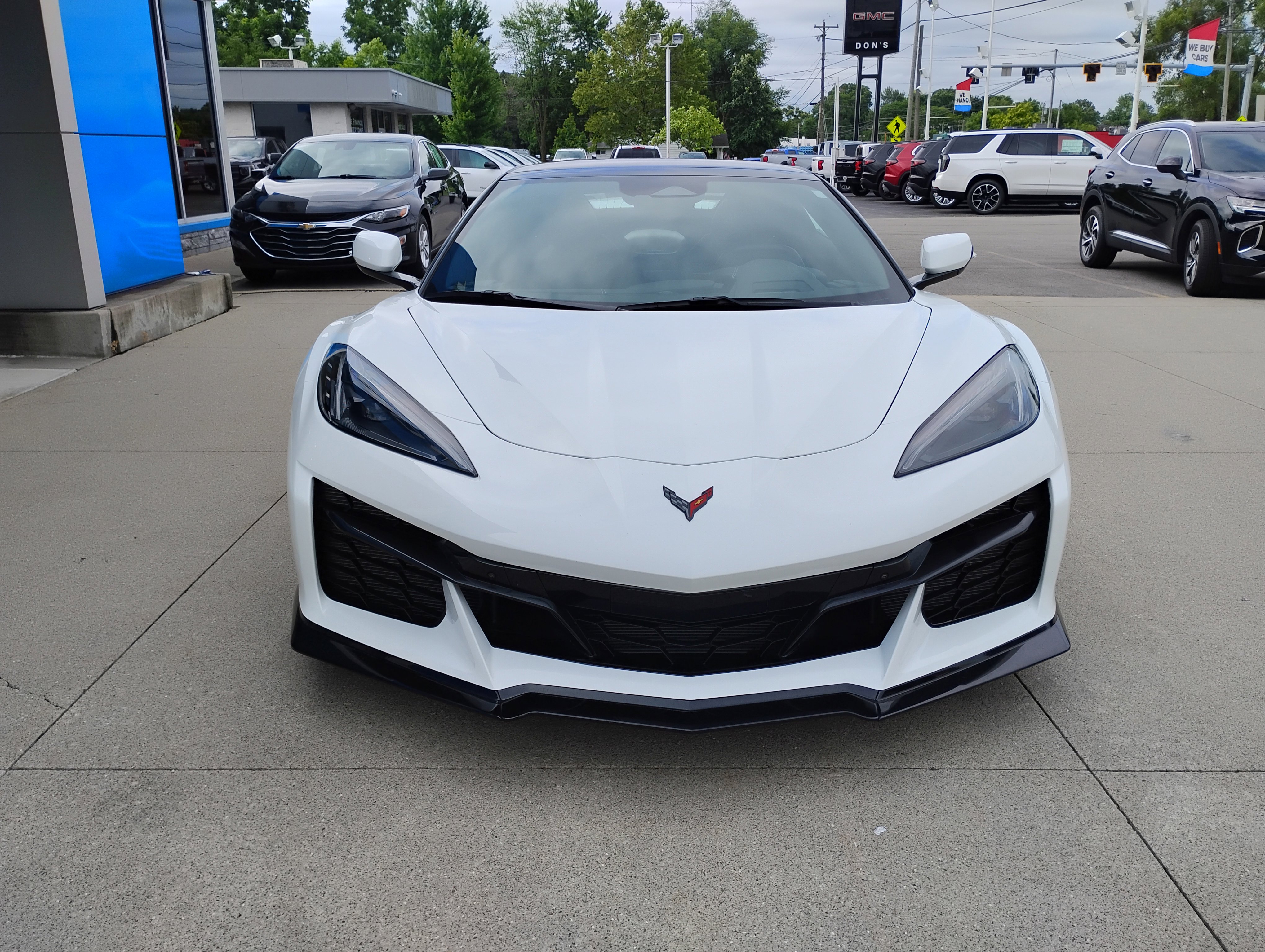 Used 2024 Chevrolet Corvette Z06 w/ Battery Protection Package image 13