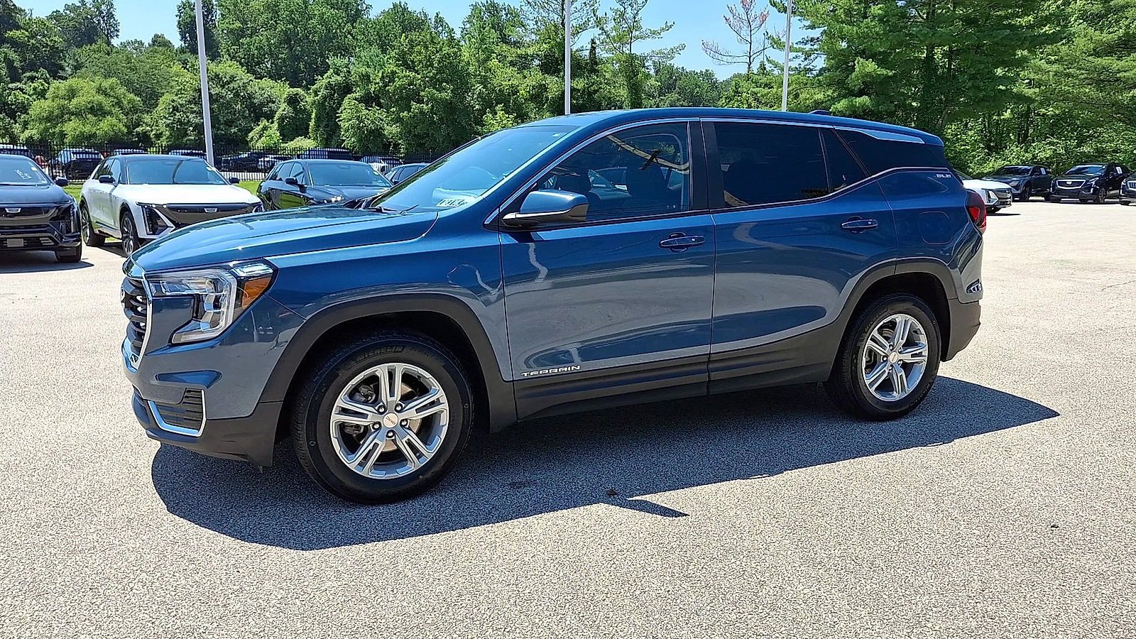 Certified 2024 GMC Terrain SLE FWD image 5