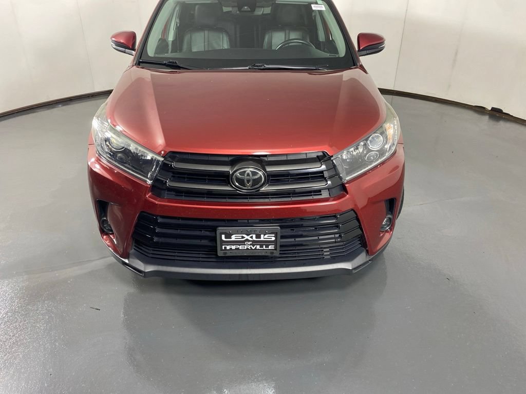 Used 2019 Toyota Highlander SE AWD/4WD image 6