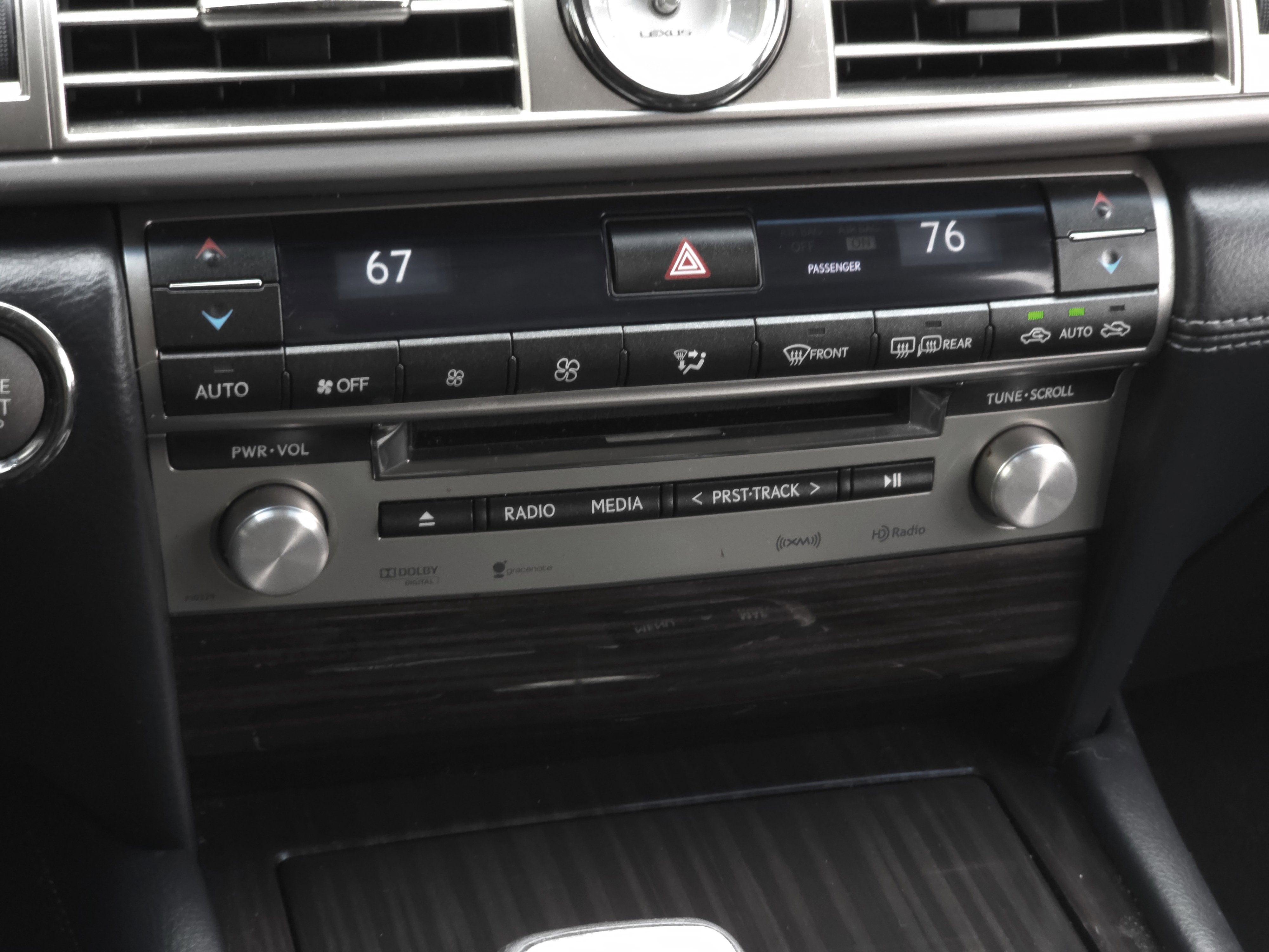 Used 2013 Lexus LS 460 AWD image 17