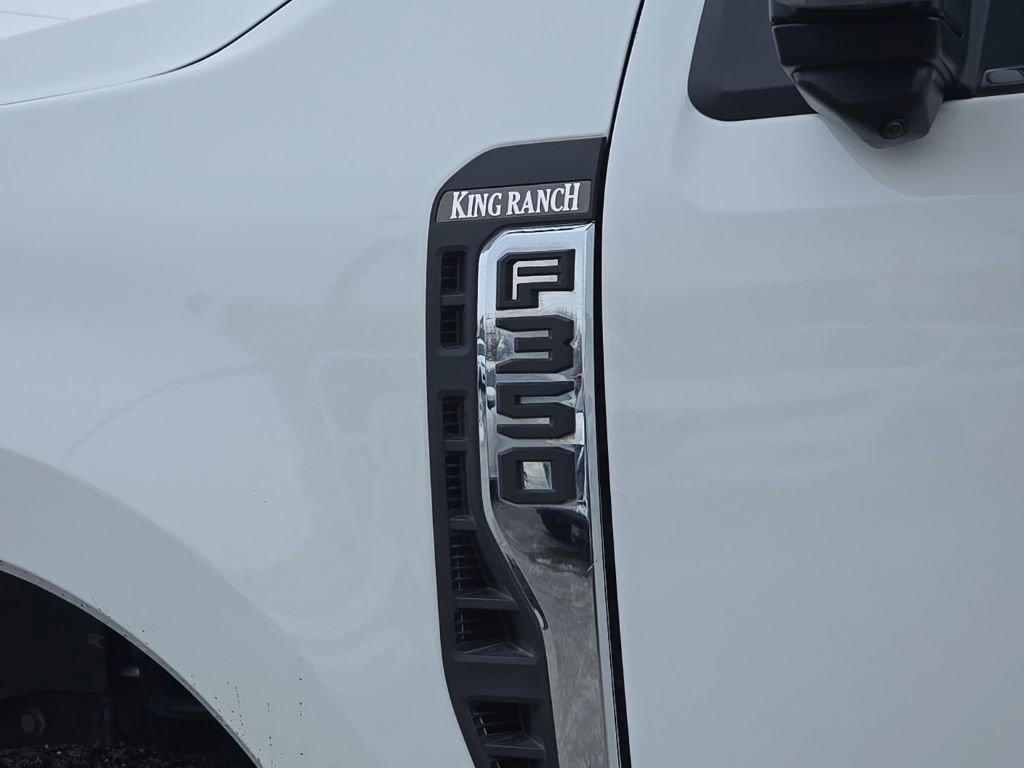 Used 2024 Ford F350 King Ranch image 11