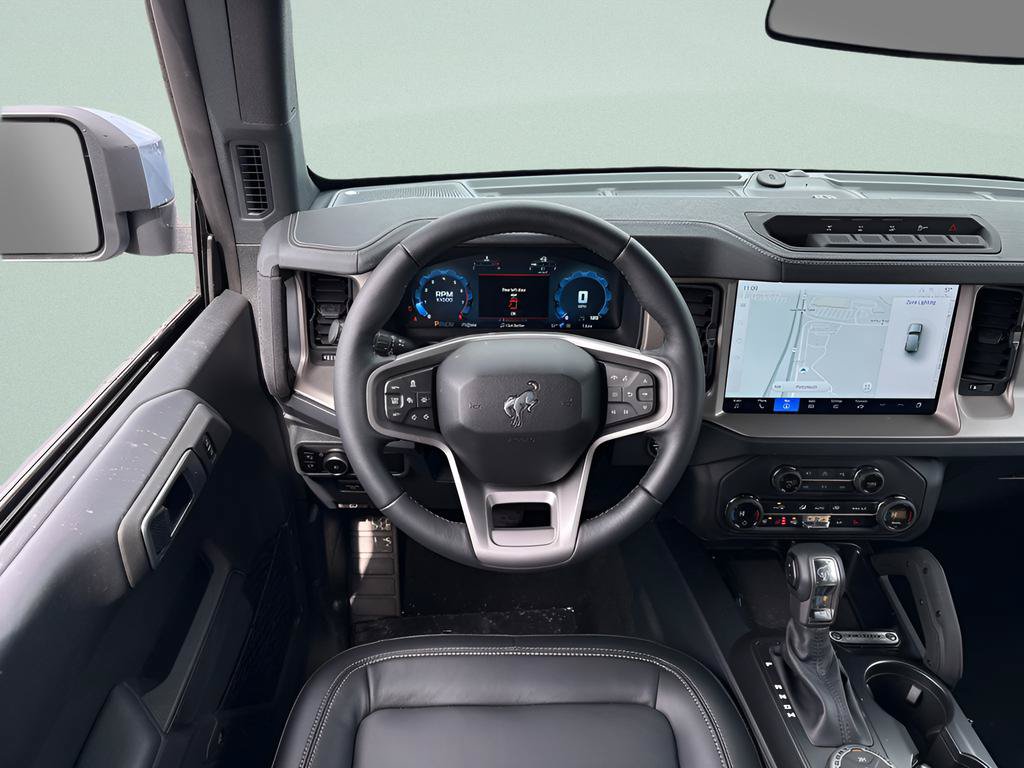 New 2025 Ford Bronco Outer Banks w/ Sasquatch Package AWD/4WD image 7
