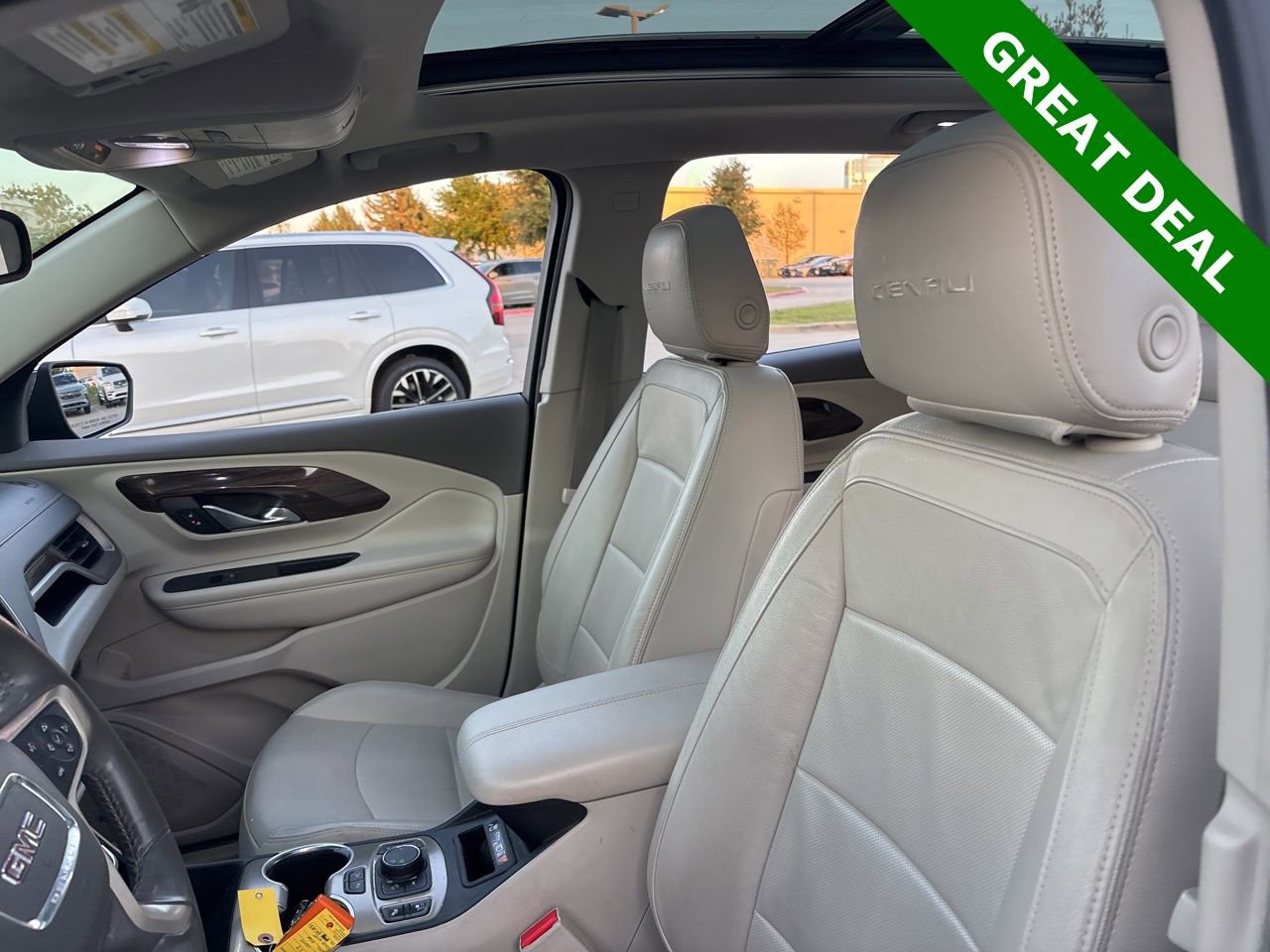 Used 2020 GMC Terrain Denali w/ Denali Premium Package image 17