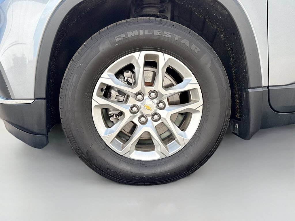 Used 2021 Chevrolet Traverse LT AWD/4WD image 32