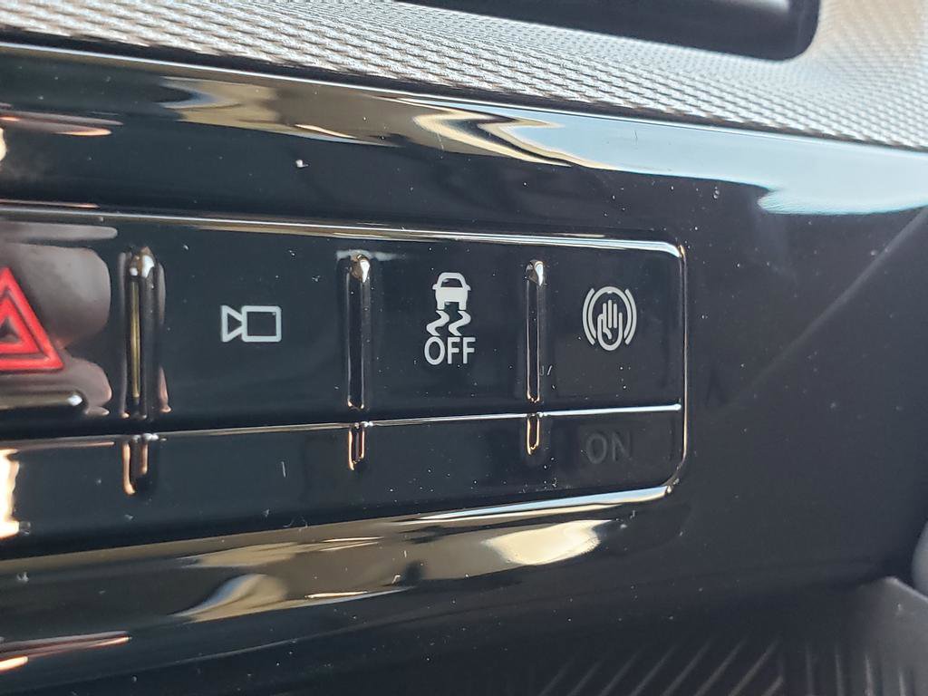 New 2026 Ford Explorer Active image 23