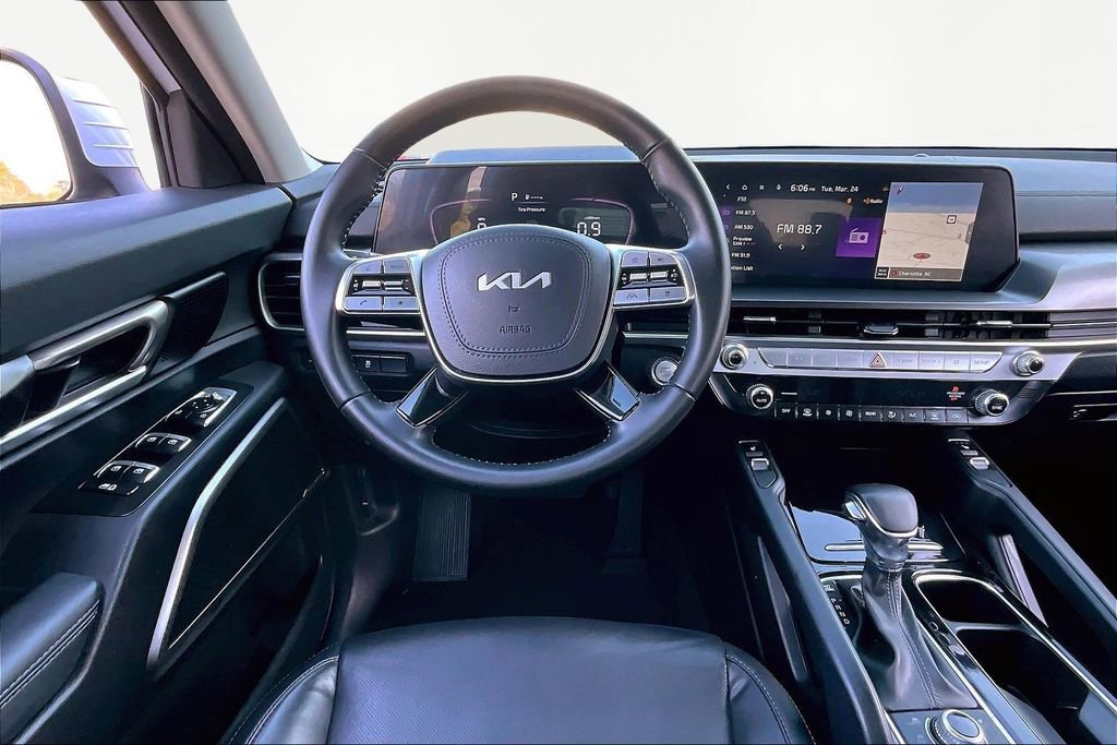 Used 2023 Kia Telluride S w/ S Sunroof Package image 8