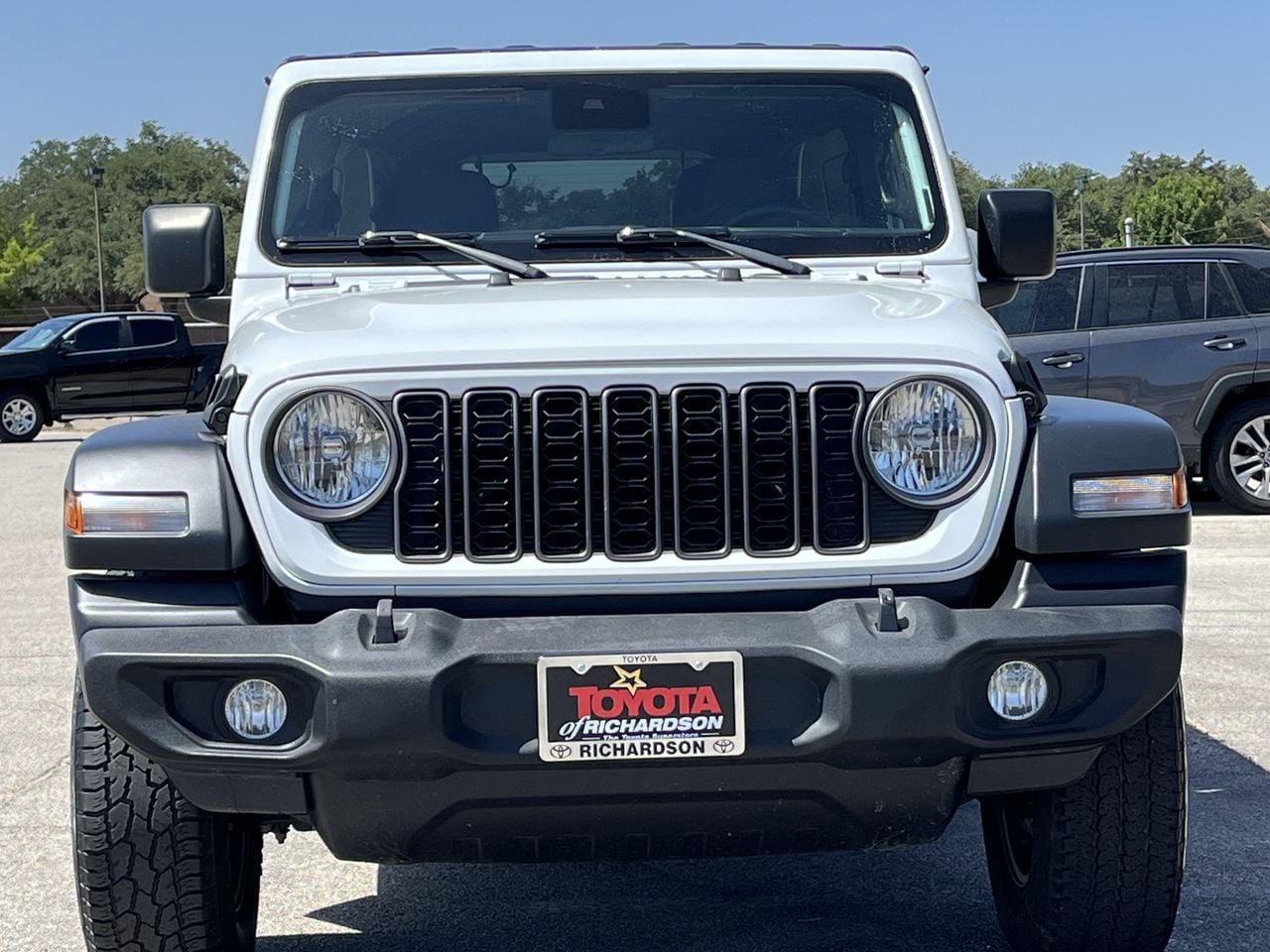 Used 2024 Jeep Wrangler Unlimited Sport AWD/4WD image 7