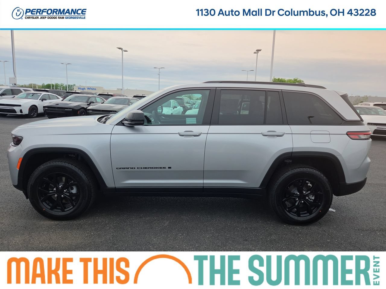 New 2026 Jeep Grand Cherokee Altitude AWD/4WD image 4