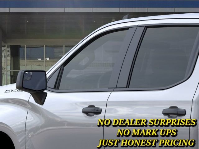 New 2026 Chevrolet Silverado 1500 Custom RWD image 12
