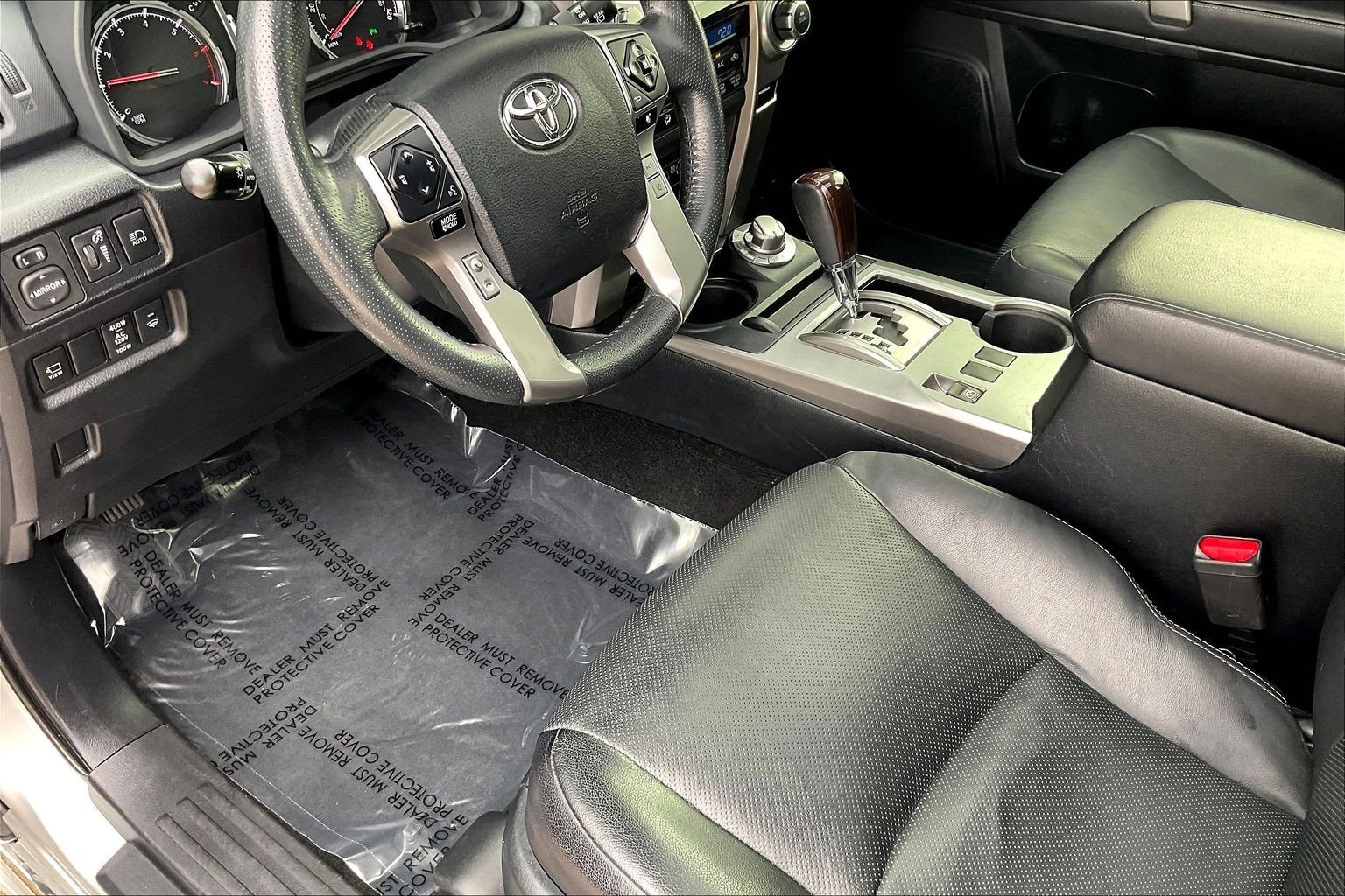 Used 2022 Toyota 4Runner Limited image 14