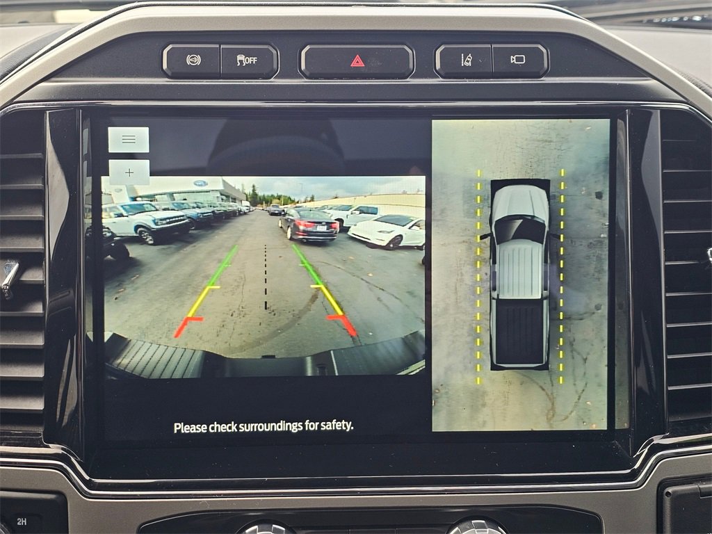 Used 2022 Ford F250 Lariat w/ Black Appearance Package image 31