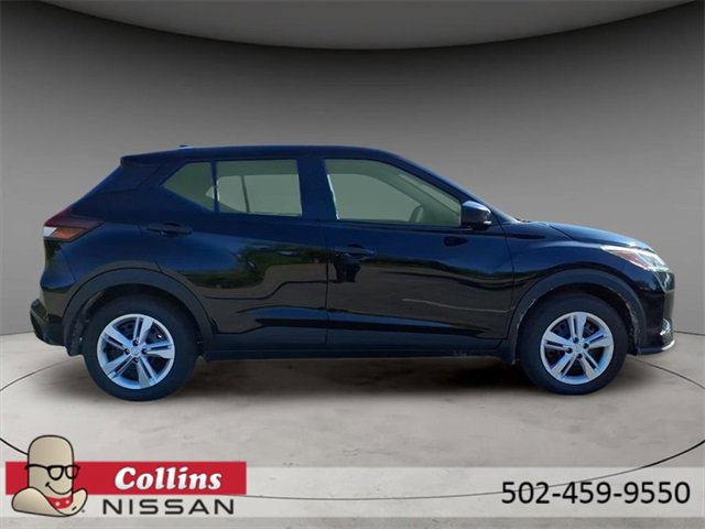 New 2025 Nissan Kicks Play S image 9