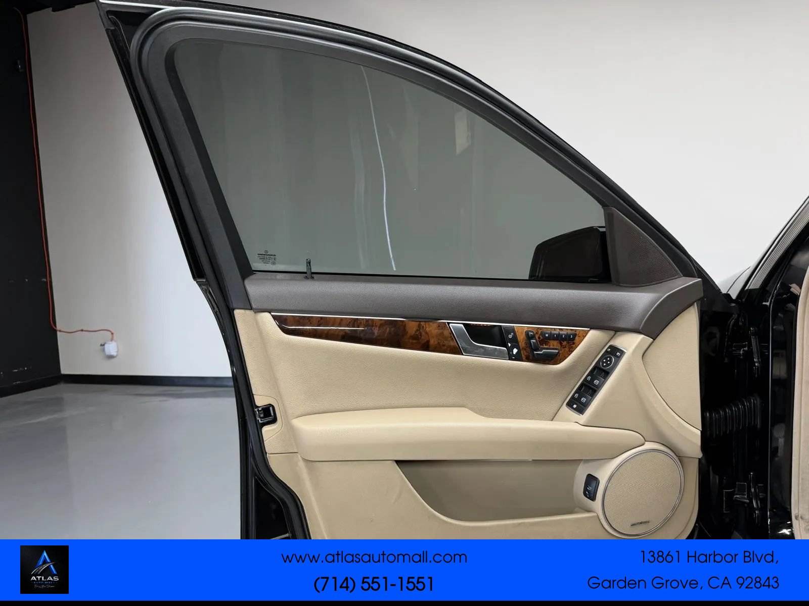 Used 2012 Mercedes-Benz C 250 Sedan image 21