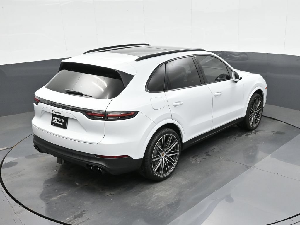 Certified 2023 Porsche Cayenne Platinum Edition AWD/4WD image 30