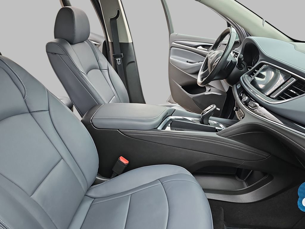 Certified 2020 Buick Enclave Essence w/ Sound and Sites Package image 13