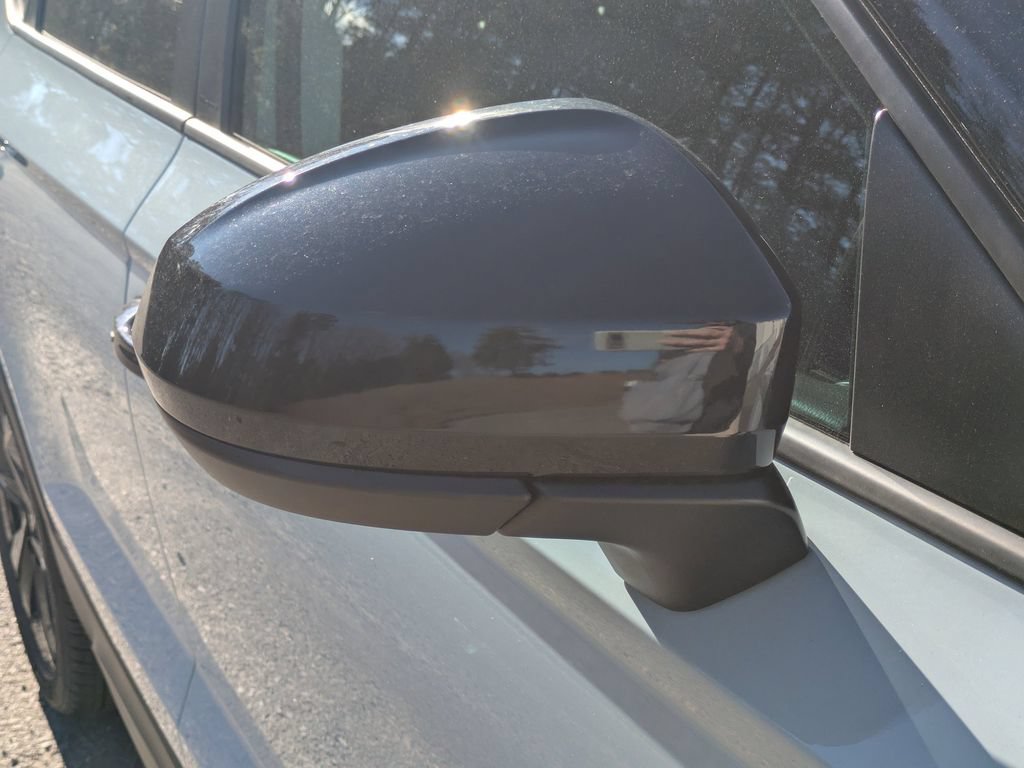 New 2026 Volkswagen Taos SE FWD image 12