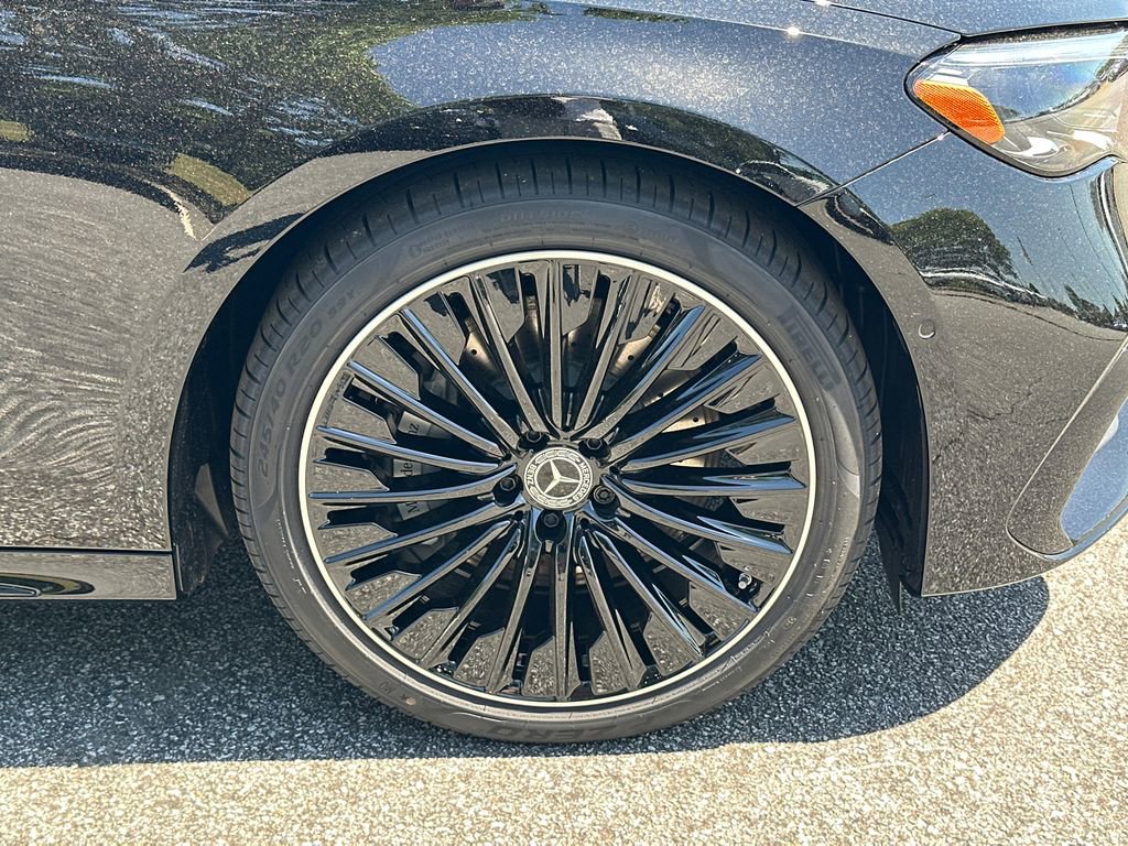 New 2026 Mercedes-Benz E 450 4MATIC Sedan image 13