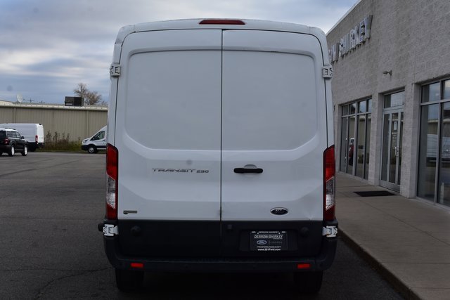 Used 2016 Ford Transit 250 148 Medium Roof image 5