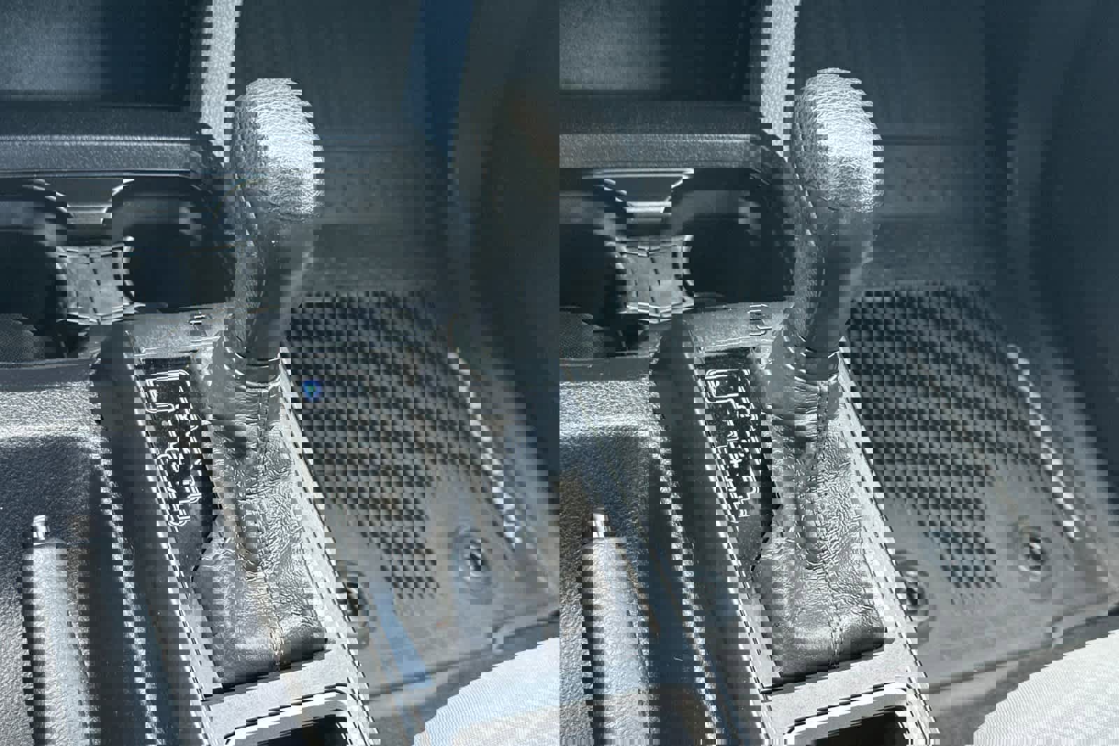 Used 2020 Toyota Tacoma SR image 21