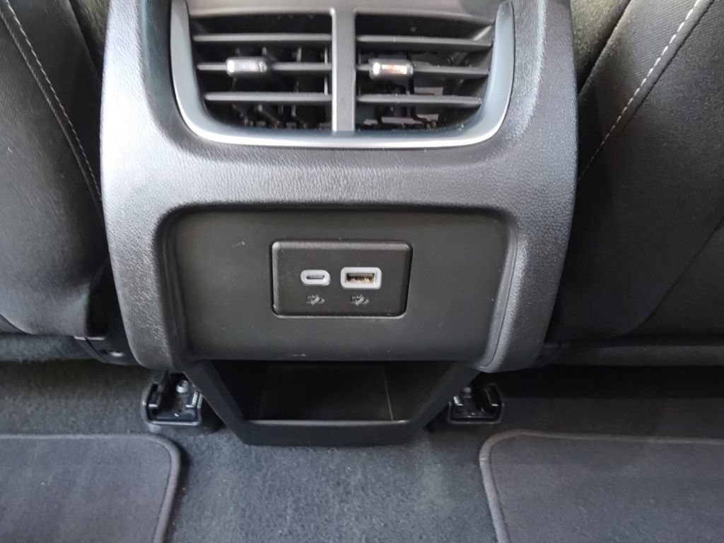 Used 2025 Chevrolet Blazer LT FWD image 33