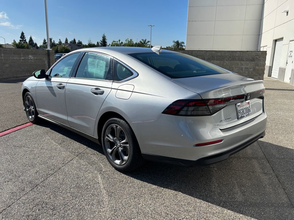 Used 2023 Honda Accord EX image 7