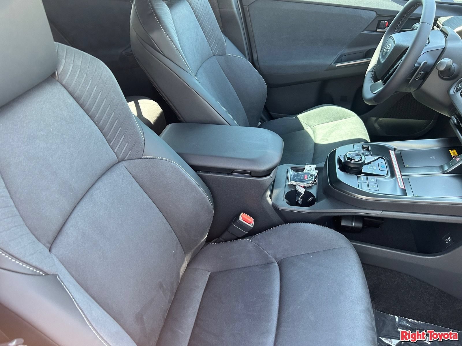 New 2026 Toyota C-HR AWD/4WD image 12