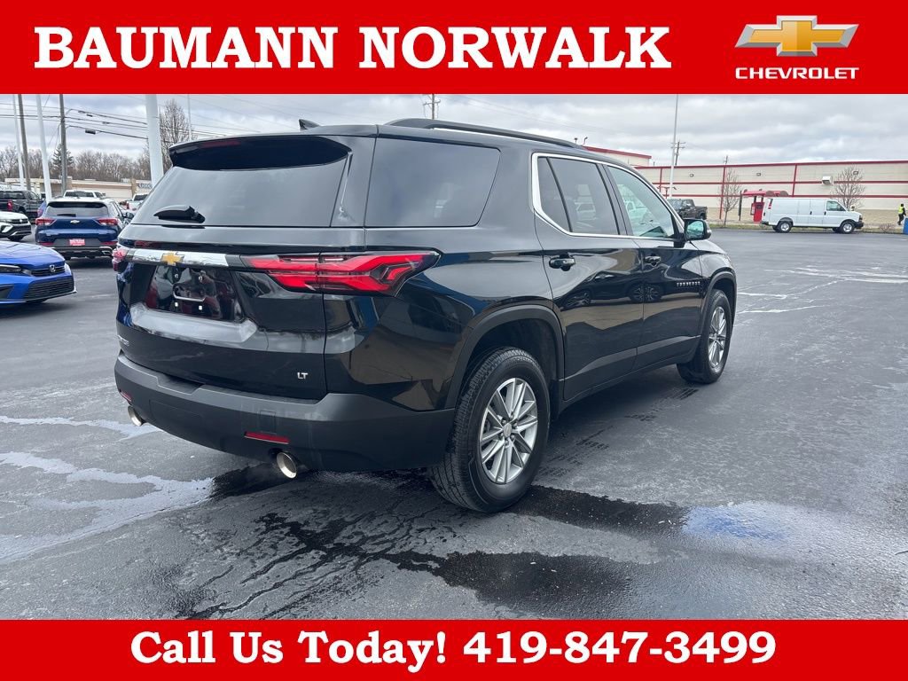Used 2023 Chevrolet Traverse LT image 5