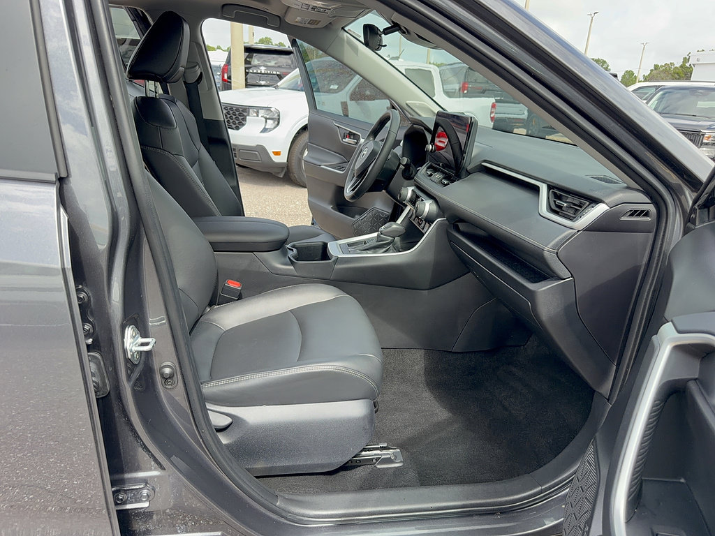 Used 2025 Toyota RAV4 XLE Premium w/ Weather Package FWD image 14