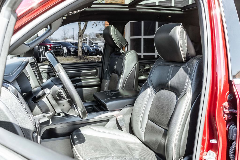 Used 2022 RAM 1500 Limited w/ Body-Colour Bumper Group AWD/4WD image 7