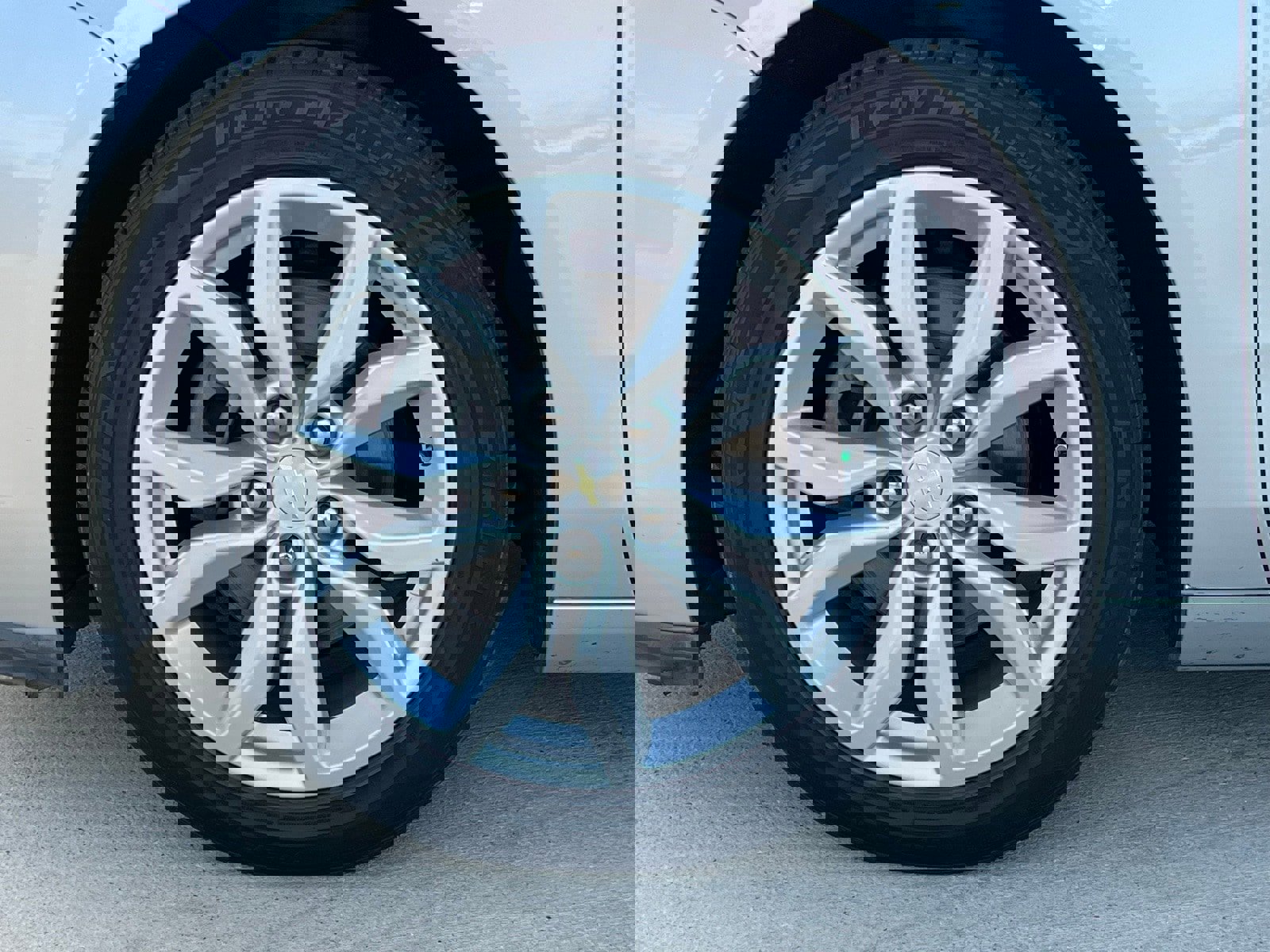 Used 2018 Chevrolet Impala LT w/ LT Leather Package image 8