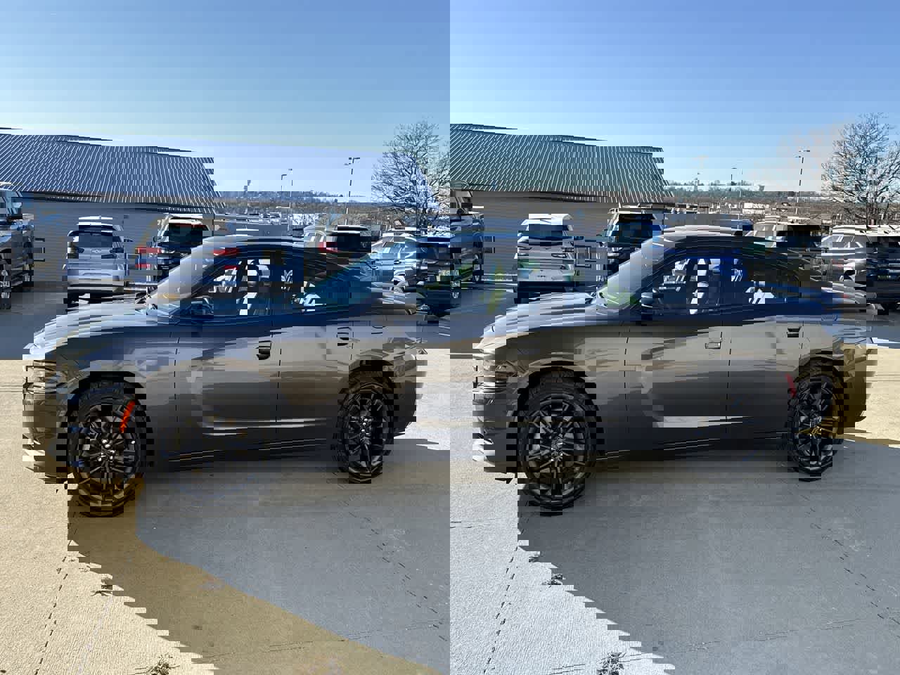 Used 2021 Dodge Charger SXT w/ Plus Group image 3