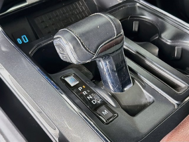 Used 2023 Ford F150 Lariat w/ Equipment Group 502A High AWD/4WD image 17