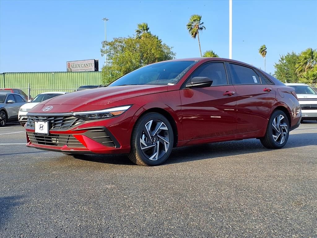 New 2025 Hyundai Elantra Sport image 1