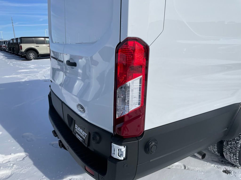 New 2026 Ford Transit 350 148 High Roof DRW AWD w/ Load Area Protection Package image 39