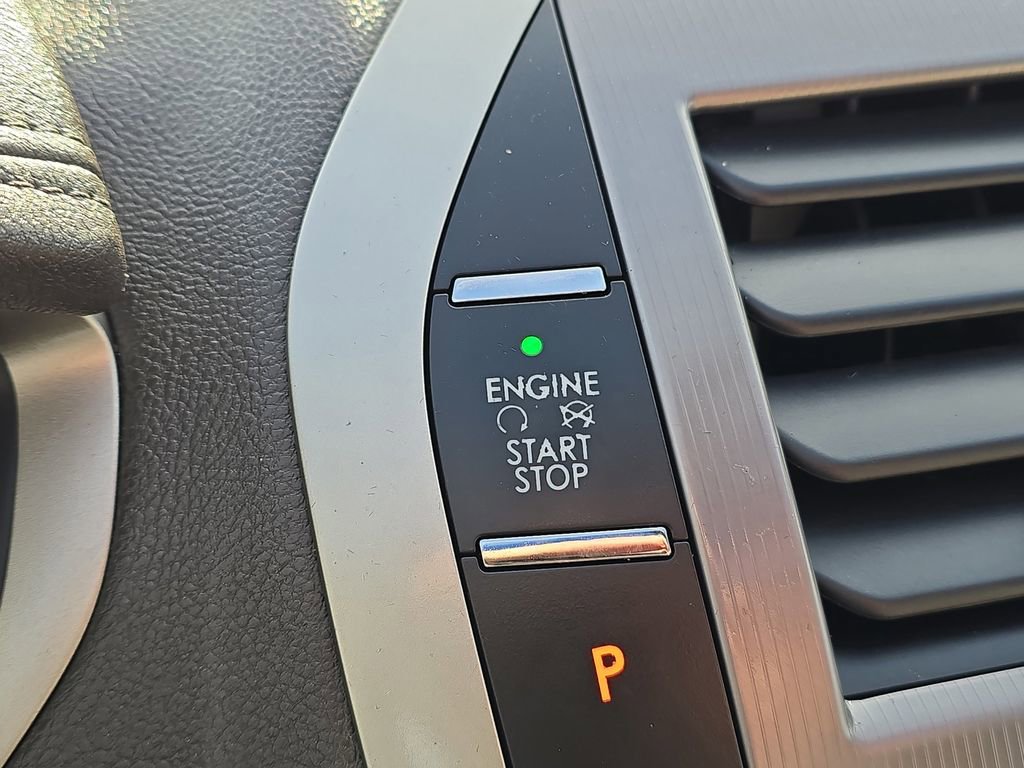 Used 2017 Lincoln MKZ Select w/ Select Plus Package image 16