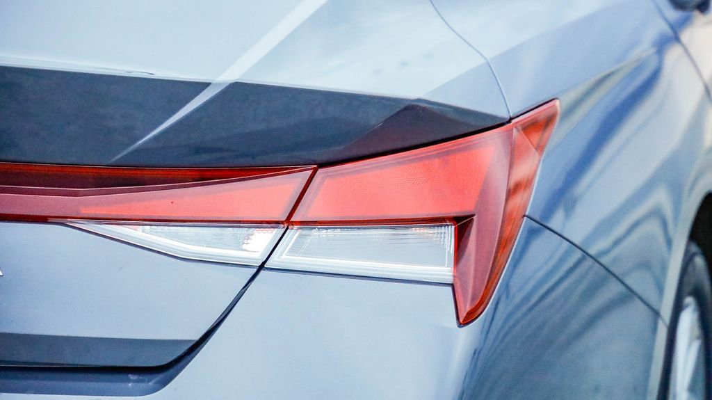 Used 2024 Hyundai Elantra SEL image 10