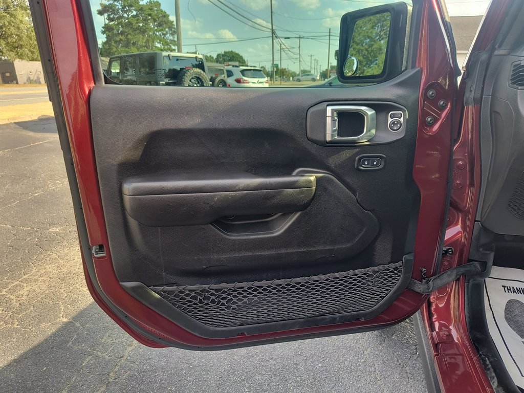 Used 2021 Jeep Wrangler Sport image 20