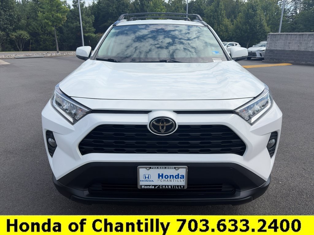 Used 2021 Toyota RAV4 XLE AWD/4WD image 2