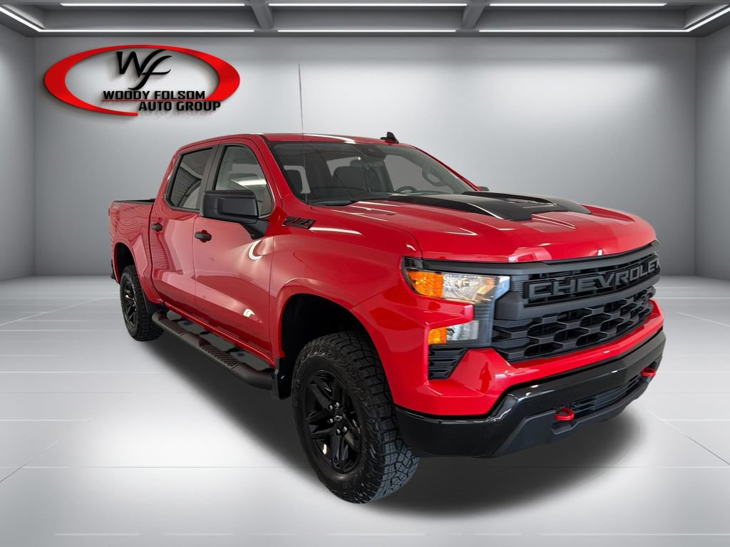 New 2026 Chevrolet Silverado 1500 Custom Trail Boss w/ LPO, Dark Essentials Package AWD/4WD image 3