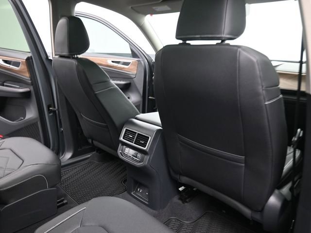 New 2026 Volkswagen Atlas SE image 29